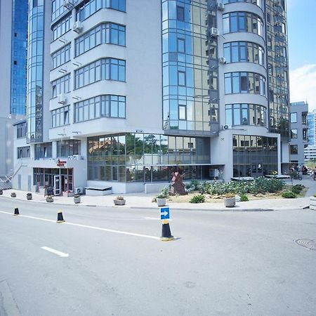 Apartamenty S Terrasoi 80 M V Arkadii Одеса Екстер'єр фото